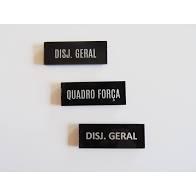 Placas de identificação em acrílico